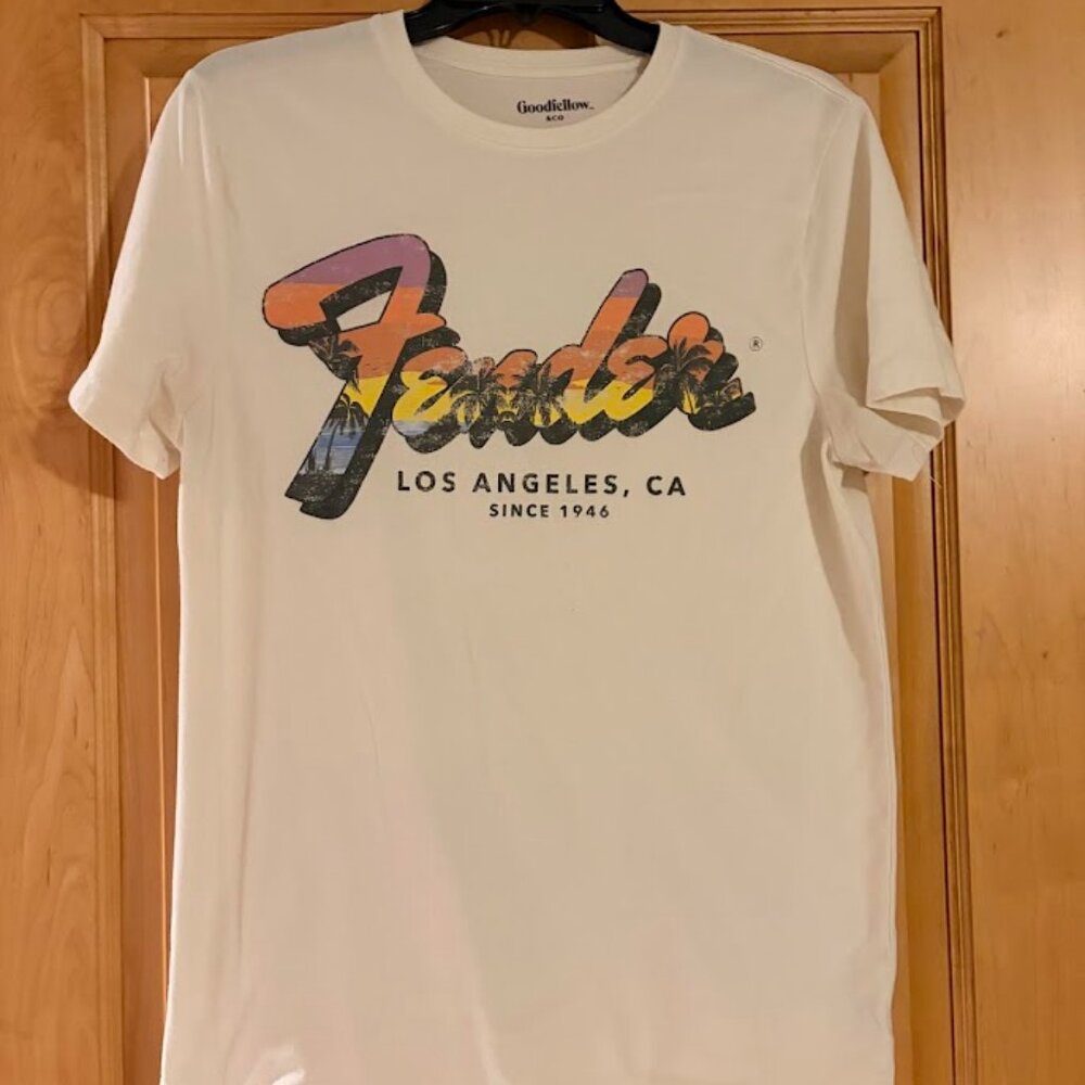 Fender Graphic T-Shirt Size M